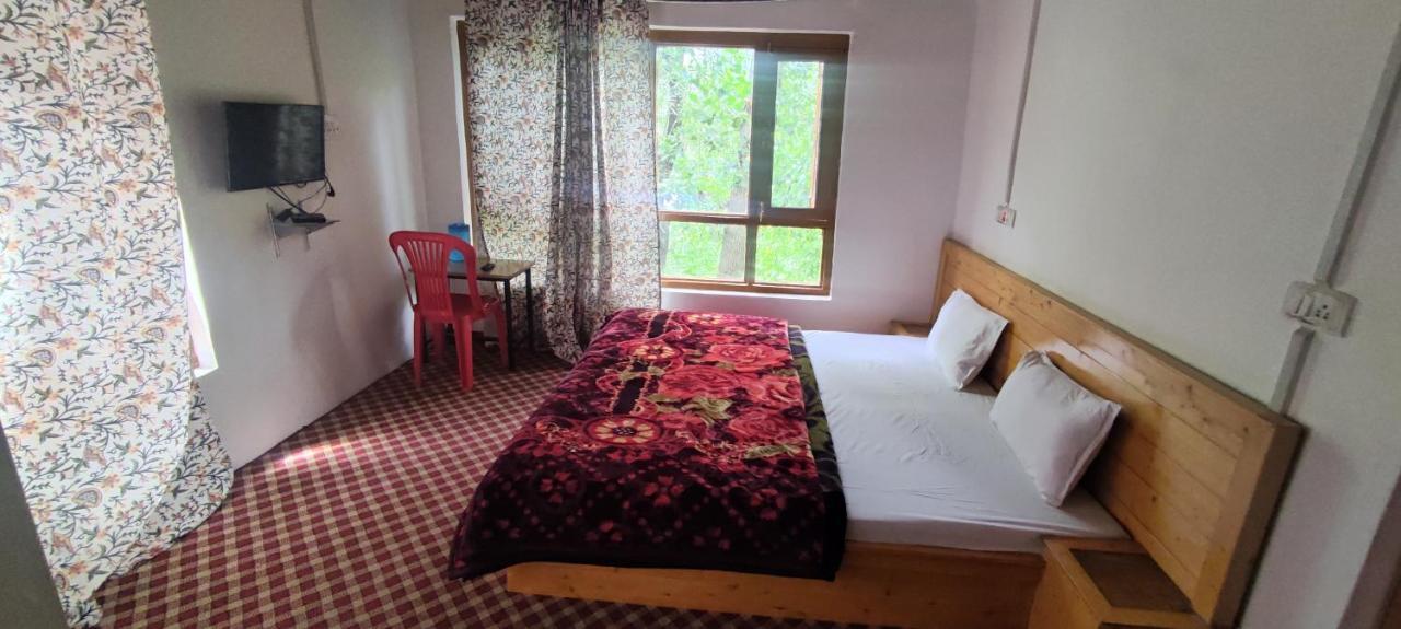 Jahangir Cottage Pahalgām エクステリア 写真